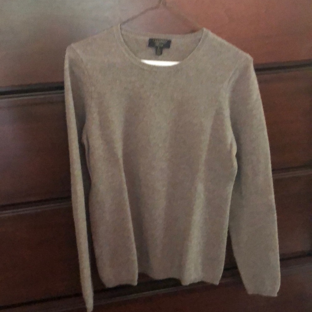 Cashmere sweater